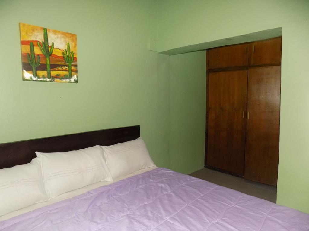 Posh Apartments And Hotel Ikeja Dış mekan fotoğraf