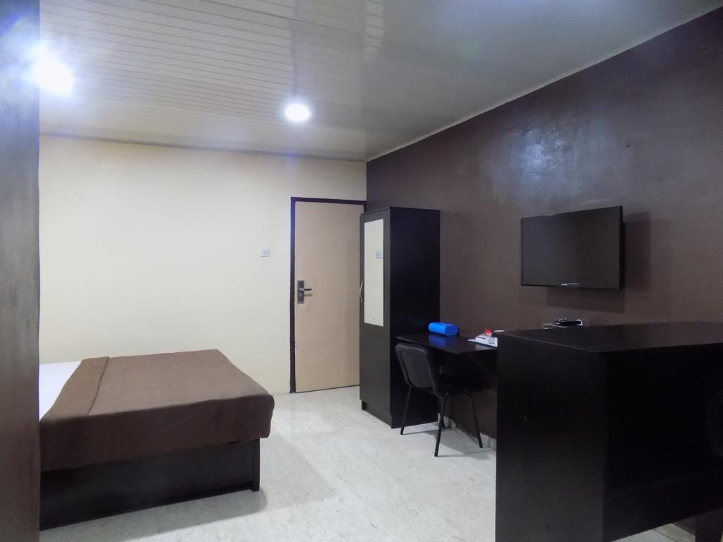 Posh Apartments And Hotel Ikeja Dış mekan fotoğraf
