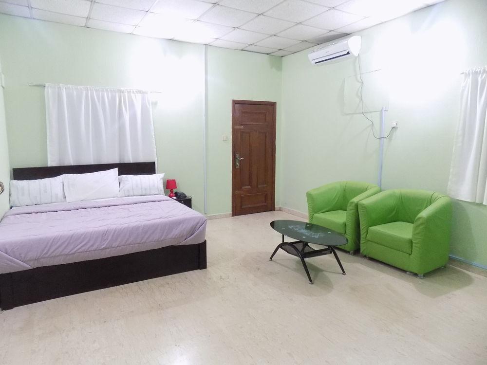 Posh Apartments And Hotel Ikeja Dış mekan fotoğraf