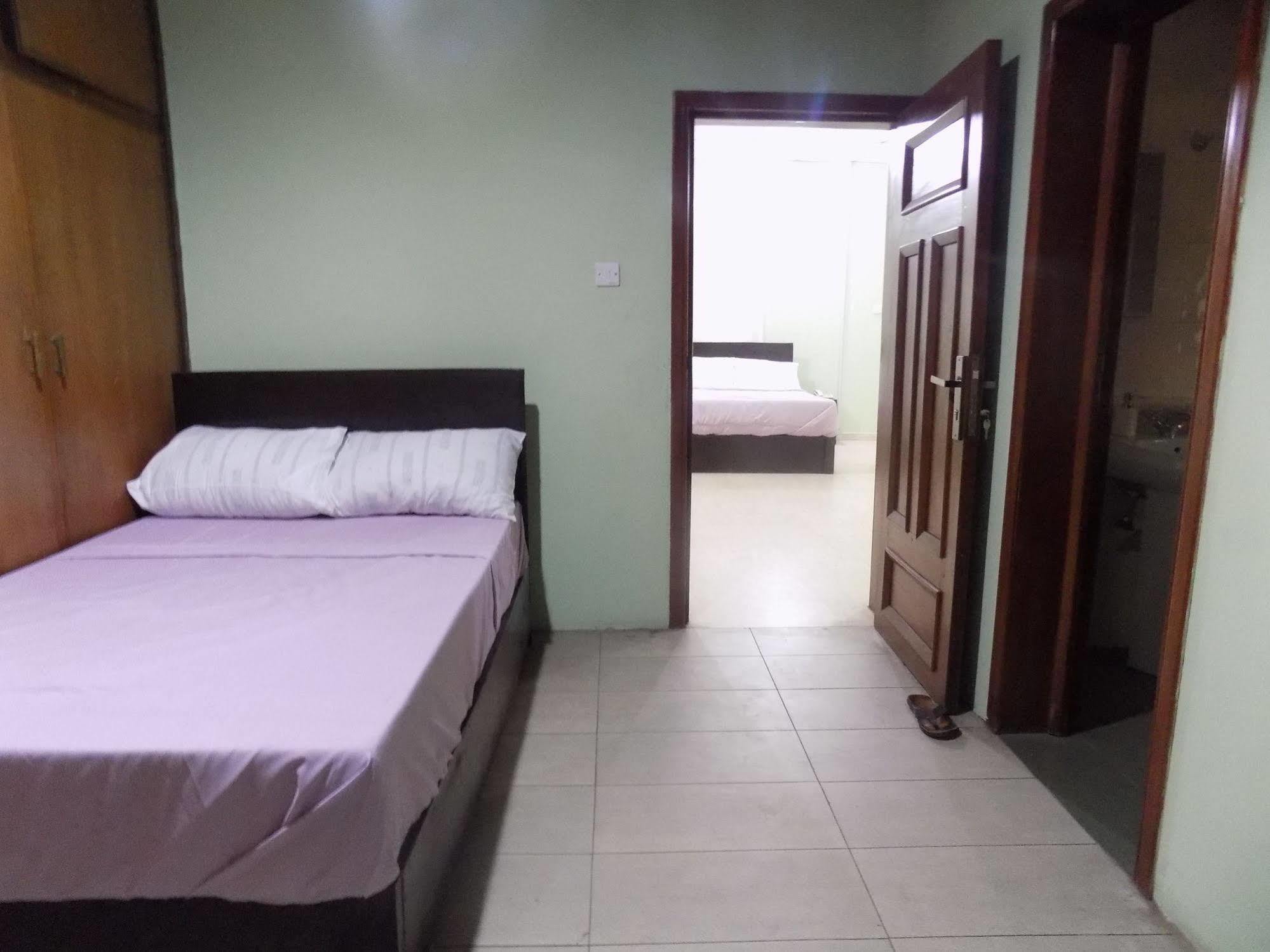 Posh Apartments And Hotel Ikeja Dış mekan fotoğraf