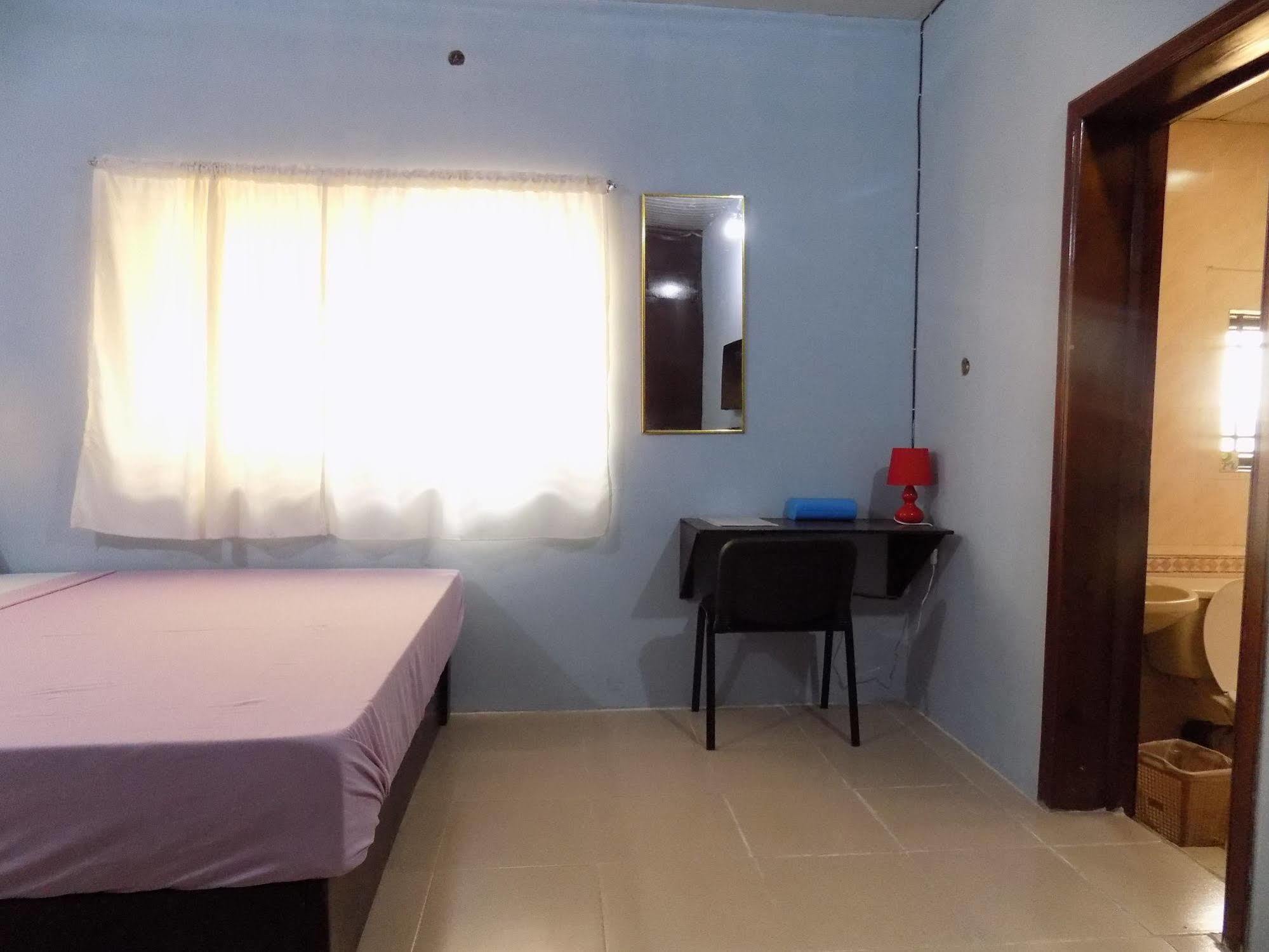 Posh Apartments And Hotel Ikeja Dış mekan fotoğraf